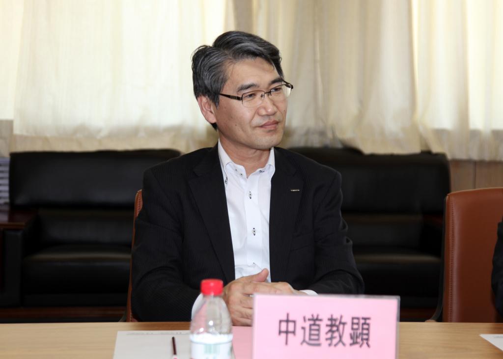 欧姆龙(中国)有限公司副总经理中道教显讲话