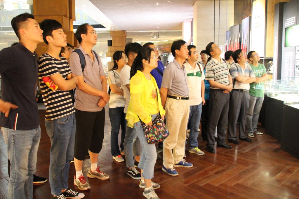 支部党员参观了照金革命纪念馆